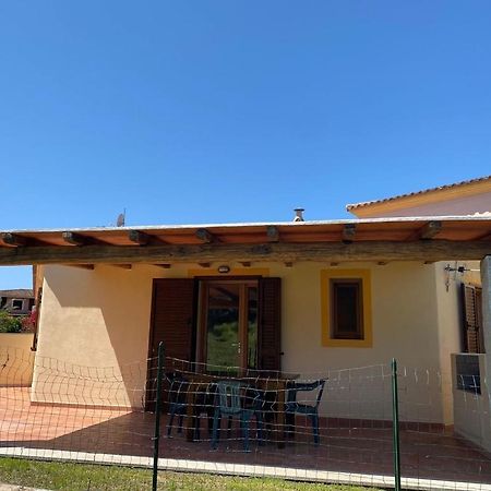 Villino La Funtana Villa San Teodoro  Buitenkant foto